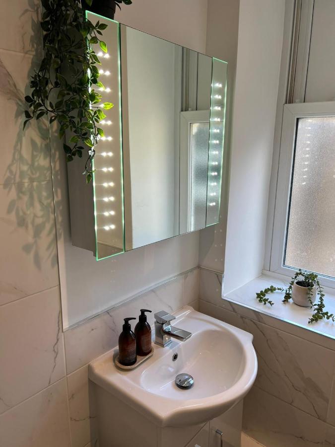 Peaceful & Stylish Brighton Studio Apartment Εξωτερικό φωτογραφία